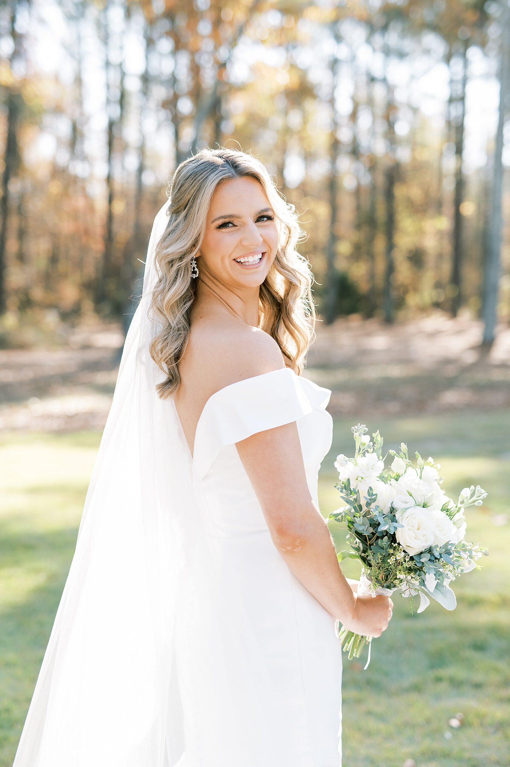 light and airy bridal portraits 