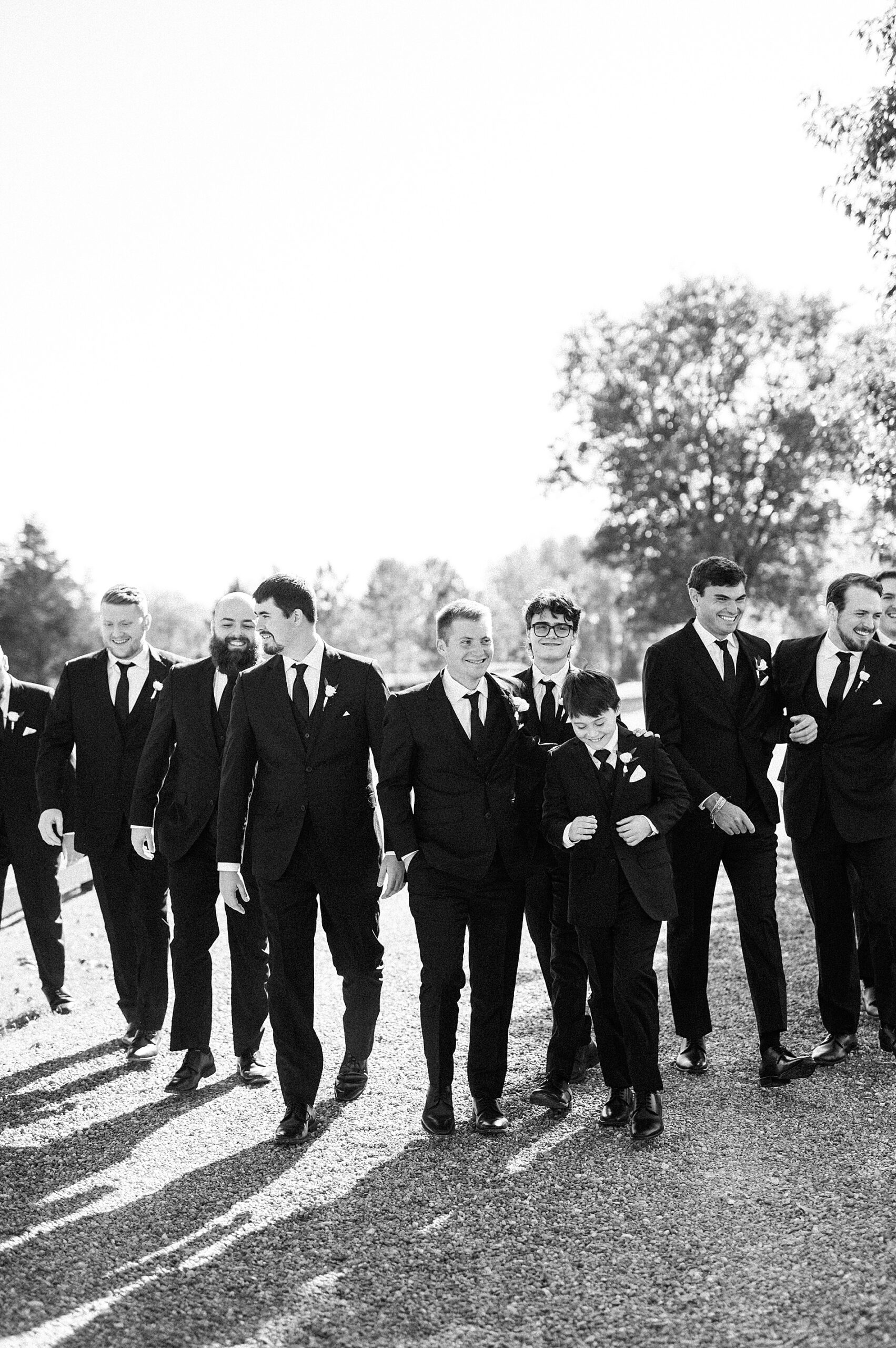 timeless portraits of groom and groomsmen 