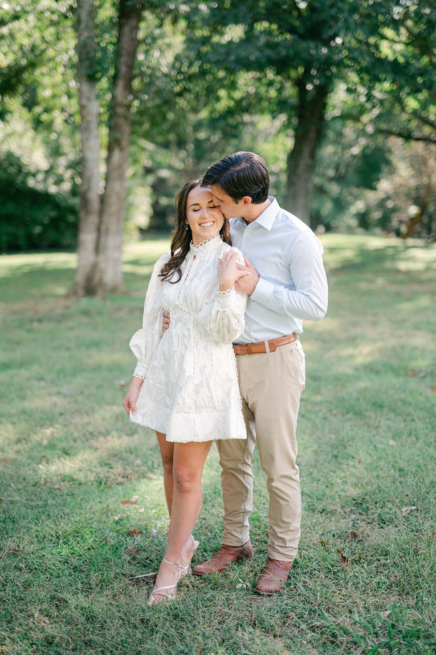 tender engagement portraits in Nashville