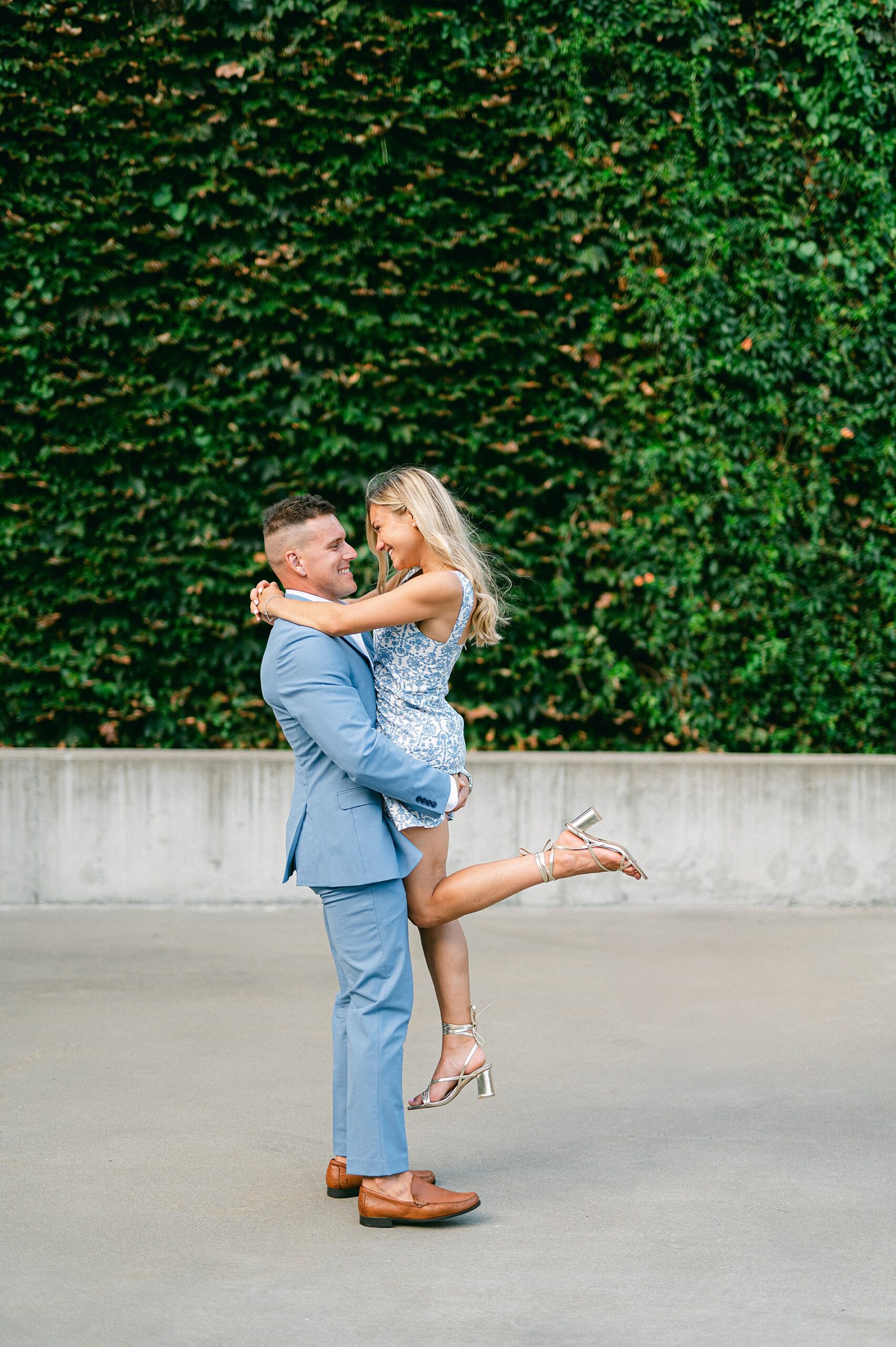 romantic engagement photos from Nashville summer engagement 