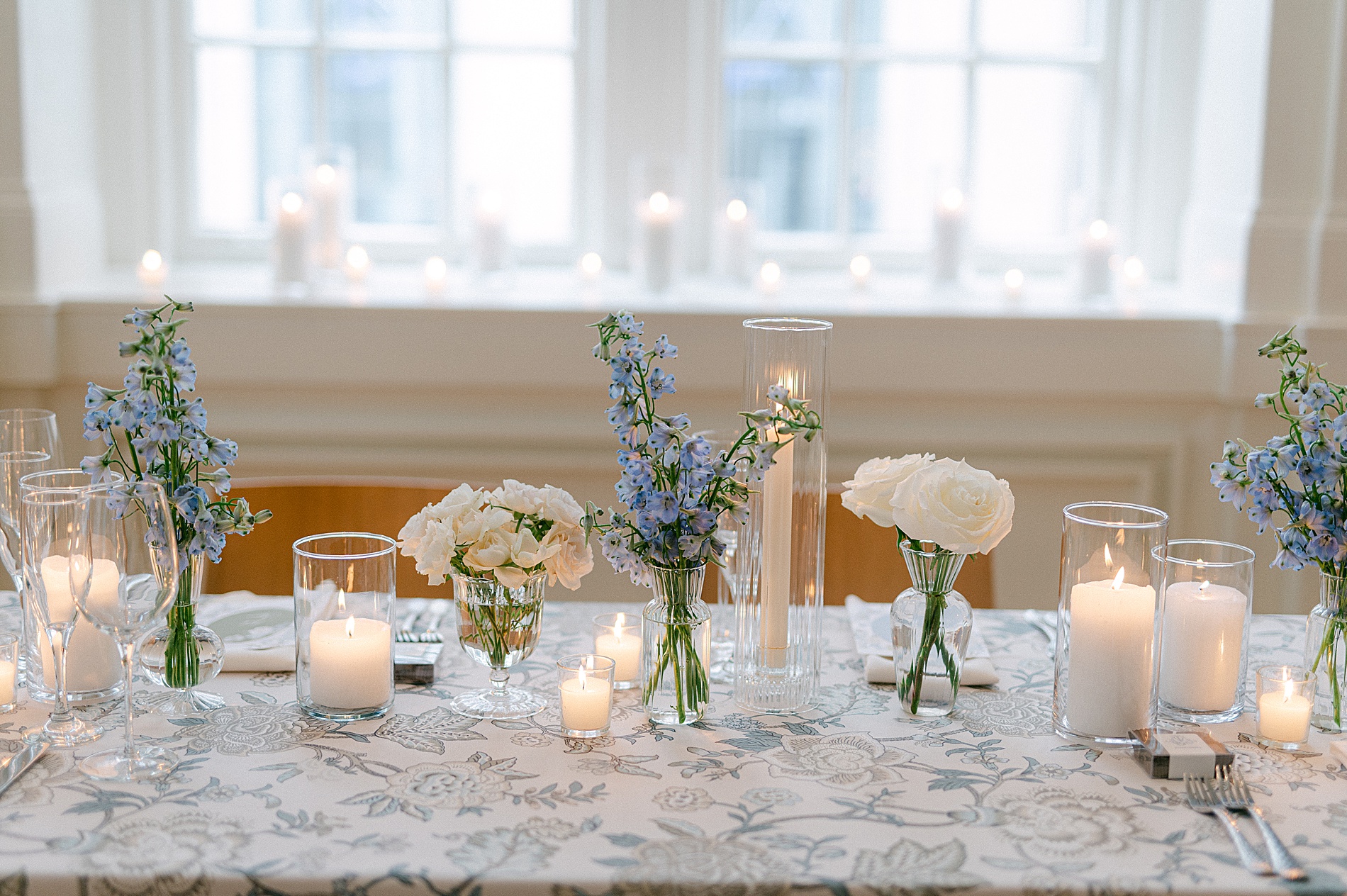 timeless rehearsal dinner details in white and blue color pallete